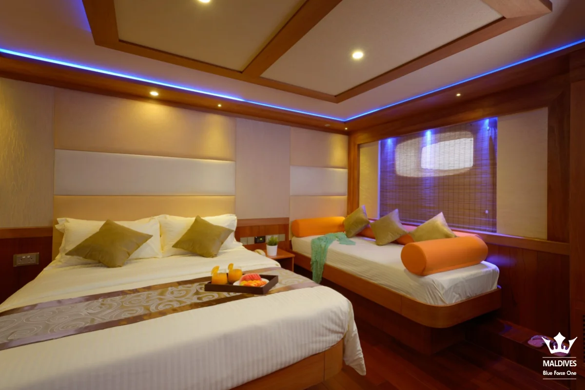 Deluxe Cabins - 104 & 105