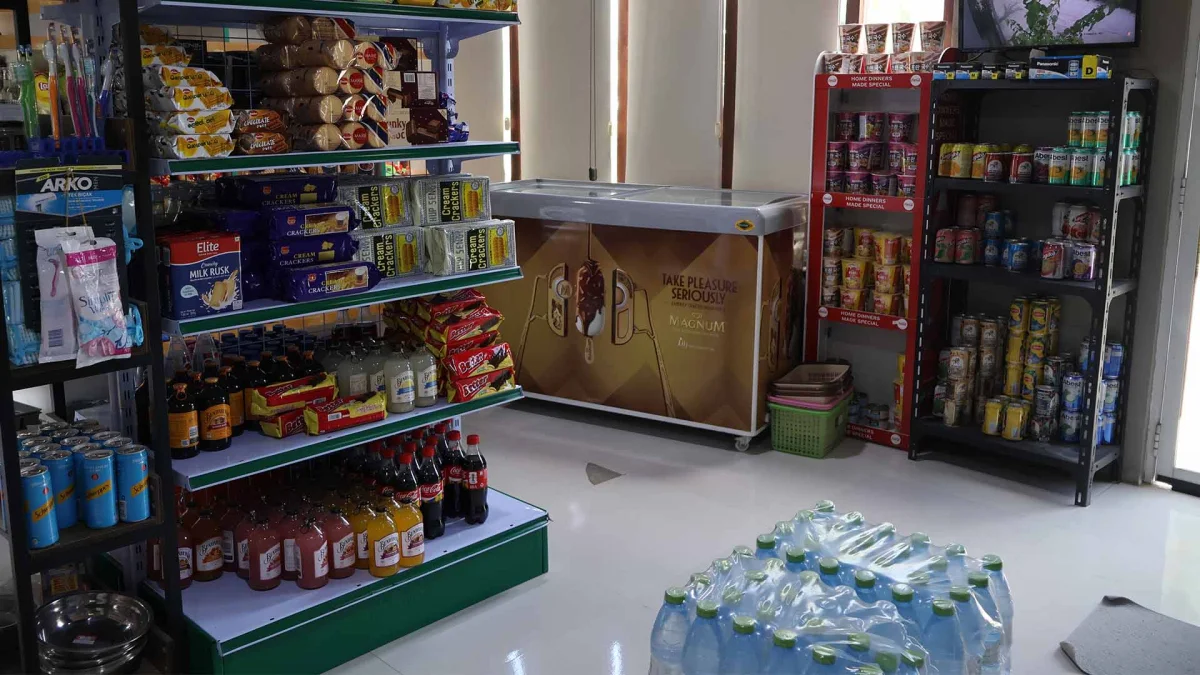 Dhigurah Tourist Shop