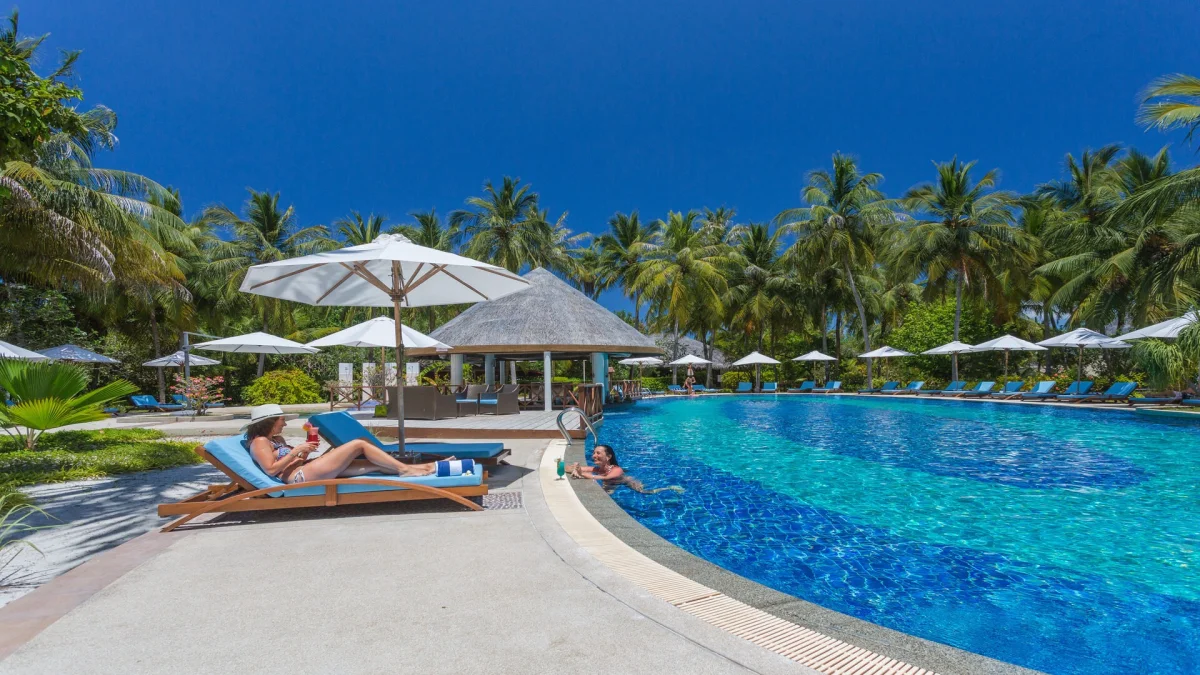 Pool Bar