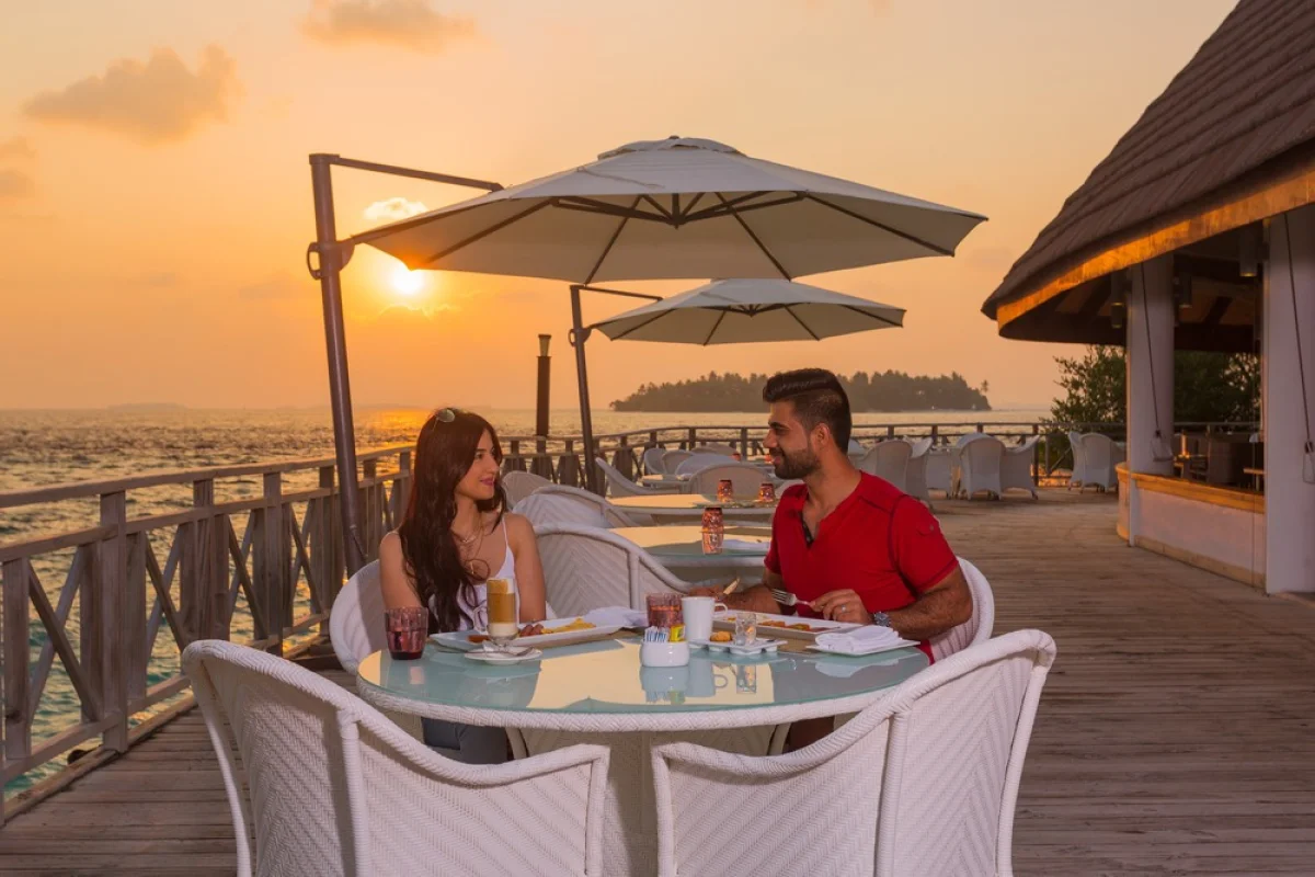 Grill Bar - Wine & Dine