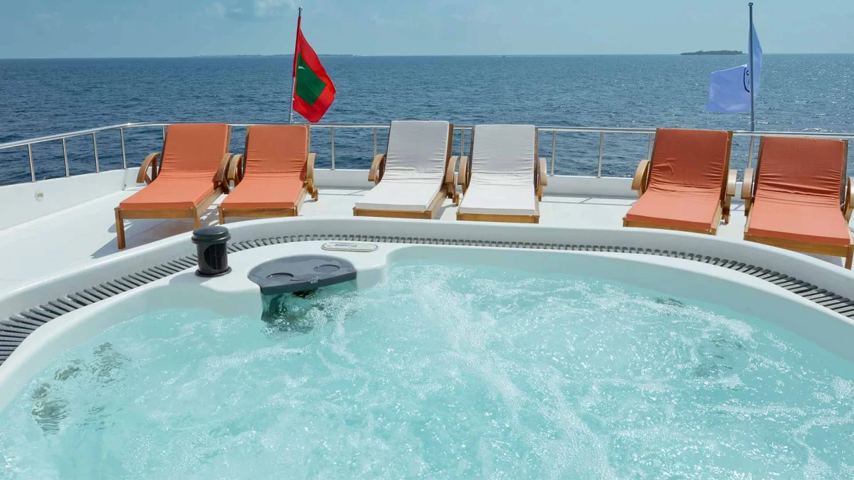Bar on the upper deck