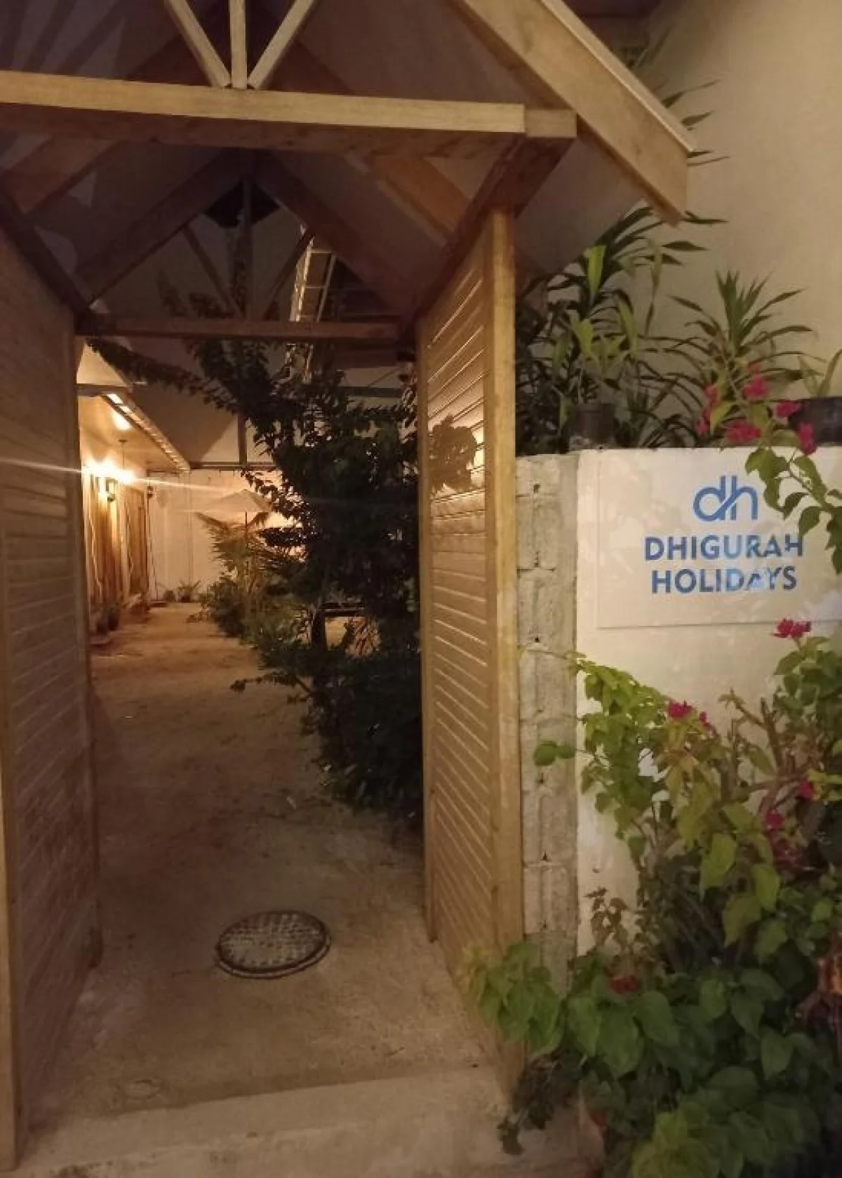 Dhigurah Holidays