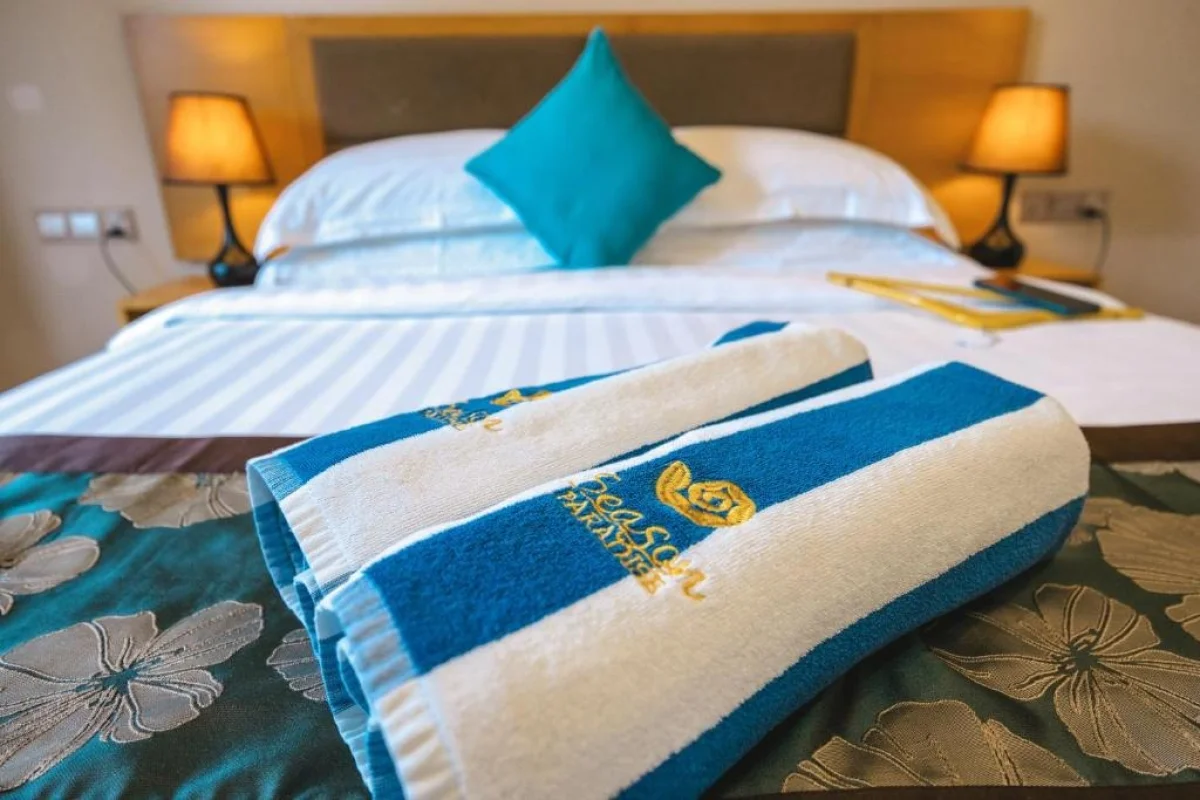 Deluxe Room with Island View
