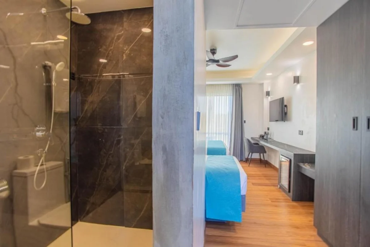 Deluxe Double Room with Balcony