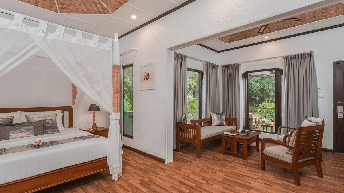 Standard Beachfont Room