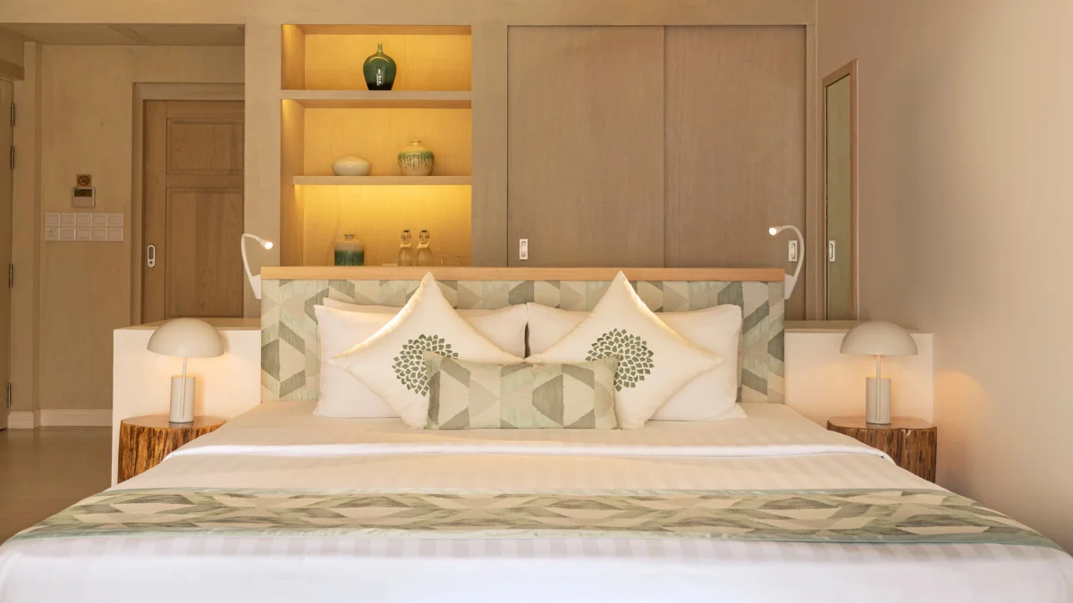 Standard Beachfont Room